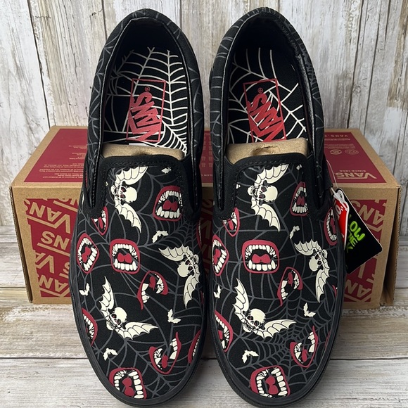 Vans Classic slip on Glow Dark Sneaker🦇 ☠️Halloween 🎃 - Picture 3 of 5